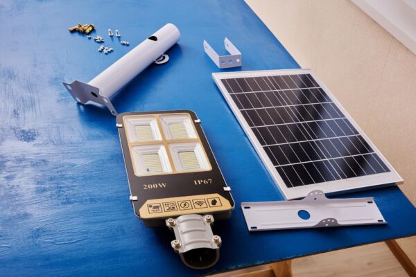 Ce este MPPT la un invertor fotovoltaic și de ce contează