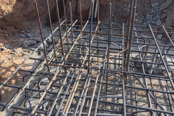 Armătură din oțel: dimensionare și plasare în beton armat